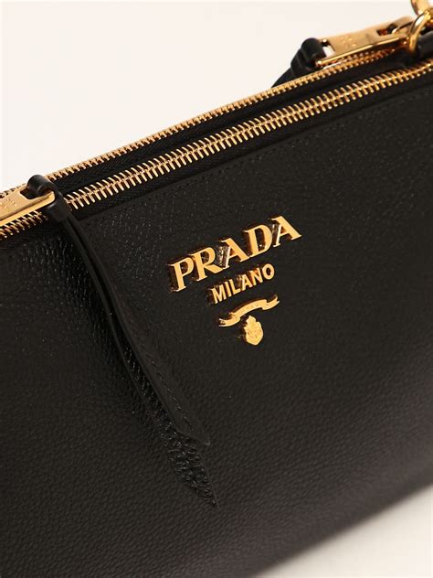 borsa weekend prada|borse prada a tracolla.